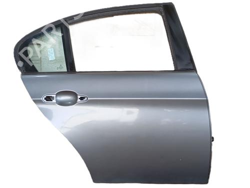 Puerta trasera derecha BMW 3 (E90) 320 d (177 hp) 32340237