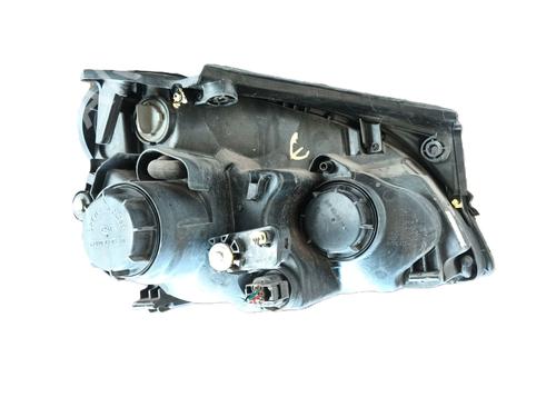 Left headlight KIA CARENS III MPV (UN) 2.0 CRDi 115 | BP30168649C28