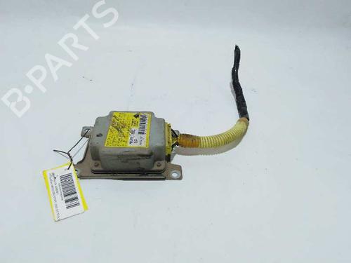 Used ECU airbags MITSUBISHI PAJERO SPORT I (K7_, K9_) 2.5 TD (K94W, K74T) (115 hp) 5849170