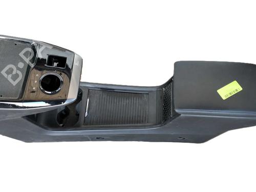 Used Armrest / Center console Armrest / Center console 39463264 39463264