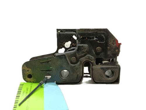 Hood lock VW CADDY III Box Body/MPV (2KA, 2KH, 2CA, 2CH) 2.0 SDI | BP24237464C133 