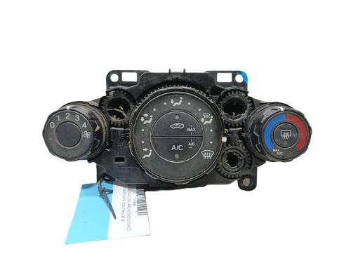 Used Climate control FORD FIESTA VI (CB1, CCN) [2008-2017]  17490424
