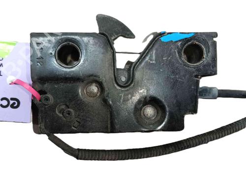 hood-lock-vw-touran-1t3-2010-2011-2012-2013-2014-2015-2016-38012940 main image