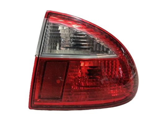 Used Right taillight SEAT LEON (1M1) 1.9 TDI (110 hp) 18621557