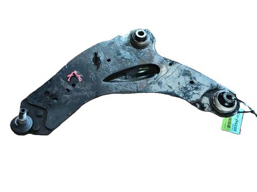 Braccio di sospensione anteriore destra RENAULT TRAFIC II Van (FL) 1.9 dCi 80 (FL0B) (82 hp) 29915529