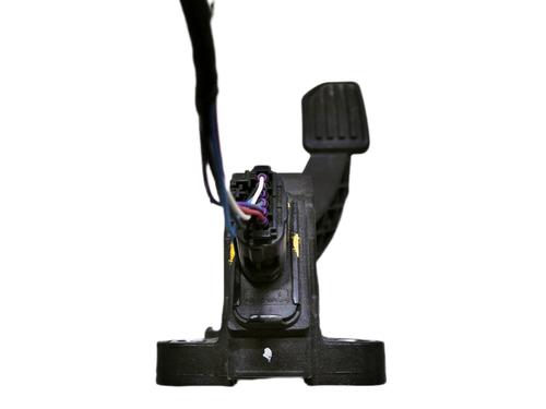 Pedal TOYOTA YARIS (_P13_)  | BP15899585I4 