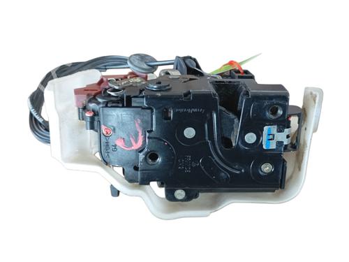 Used Rear left lock VW TOURAN (1T1, 1T2) 1.9 TDI (105 hp) 30410787