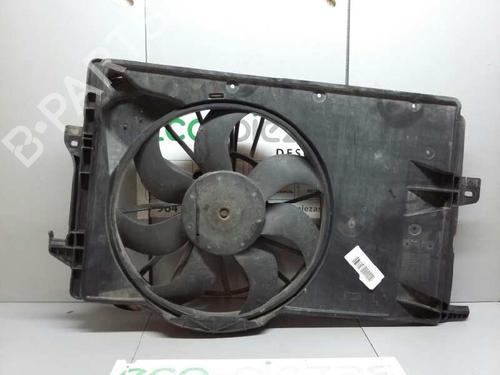 Used Radiator fan OPEL MERIVA A MPV (X03) 1.6 (E75) (87 hp) 5375459