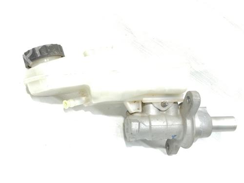 Used Brake master cylinder TOYOTA AURIS (_E15_) 3.5 4WD (GRE156H) (280 hp) 8230763