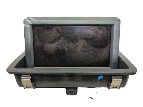 Used Display monitor AUDI A1 Sportback (8XA, 8XF) 1.2 TFSI (86 hp) 17479304