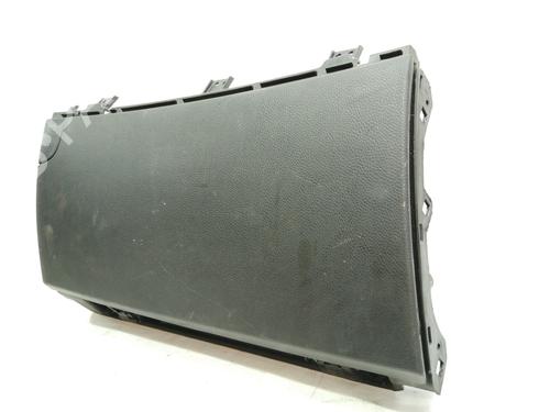 Used Glove box HYUNDAI i30 (GD) 1.4 CRDi (90 hp) 8520163