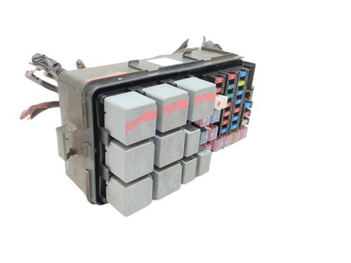 Used Fuse box DAEWOO NUBIRA Saloon (J100) [1997-2025]  5382470