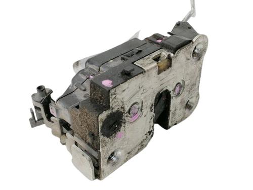 front-right-lock-dacia-dokker-express-box-bodympv-15-dci-75-blue-dci-75-fejw-feah-2012-10748770 main image