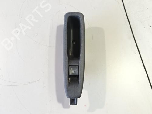 Mando elevalunas trasera derecho Mando elevalunas trasera derecho RENAULT CAPTUR I (J5_, H5_) 1.5 dCi 90 (J5N4, J5M5, J5MW, J5M6, J5AL, J5AJ) (90 hp) 36086130 36086130