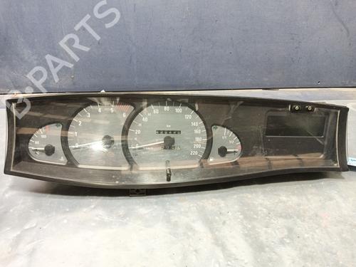 Used Instrument cluster OPEL OMEGA B (V94) 2.0 DTI 16V (F69, M69, P69) (101 hp) 21139681
