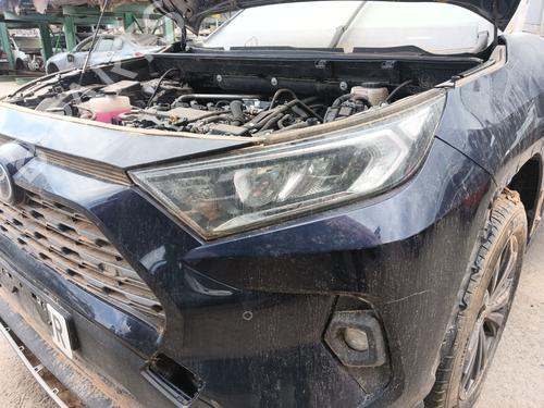 Armrest / Center console TOYOTA RAV 4 V (_A5_, _H5_) 2.5 Hybrid AWD (AXAH54) | BP32502683I20 