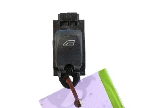 Used Left rear window switch Left rear window switch LAND ROVER RANGE ROVER SPORT I (L320) 3.0 D 4x4 (256 hp) 33547093 33547093