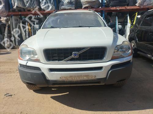 Stoßstange vorne für VOLVO XC90 I (275) T6 AWD (272 hp) 31306435