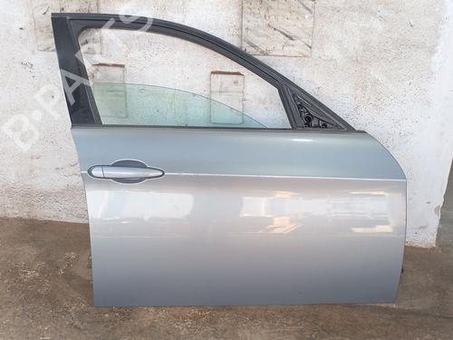 right-front-door-bmw-3-e90-2004-2005-2006-2007-2008-2009-2010-2011-2012-32488987 main image