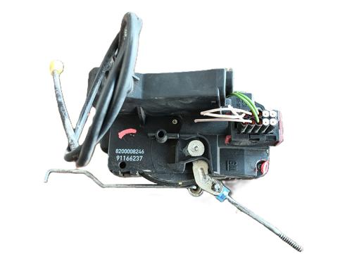 Used Front left lock RENAULT TRAFIC II Bus (JL) [2001-2025]  30127125