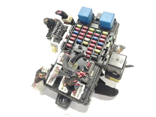 Used Fuse box Fuse box HYUNDAI SANTA FÉ I (SM) 2.0 CRDi (113 hp) 8386365 8386365