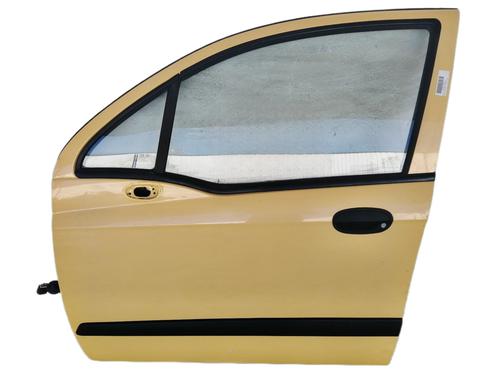 Used Left front door CHEVROLET MATIZ (M200, M250) 1.0 (65 hp) 15818058