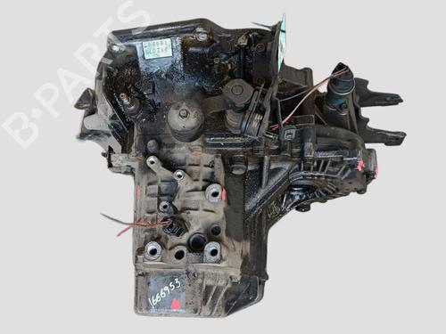 Gearbox HYUNDAI ELANTRA III Saloon (XD)  | BP21484270M3 
