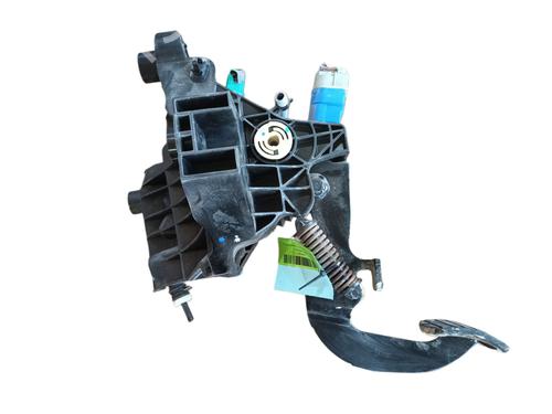 Clutch pedal RENAULT TRAFIC III Van (FG_) 1.6 dCi 90 (FGME) | BP28107155I13 