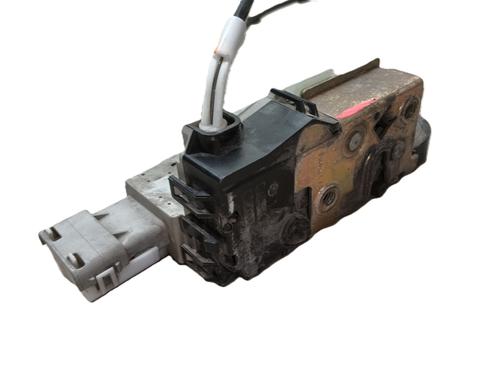 Used Front left lock PEUGEOT 407 (6D_) 2.0 HDi 135 (6DRHRH, 6DRHRE, 6DRHRG, 6DRHRJ) (136 hp) 29915525