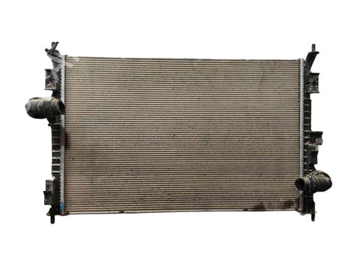 Used Water radiator Water radiator 37632834 37632834
