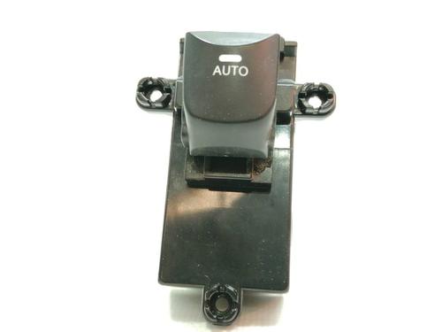 Used Right front window switch Right front window switch HYUNDAI i30 Estate (GD) 1.6 GDI (135 hp) 9434672 9434672