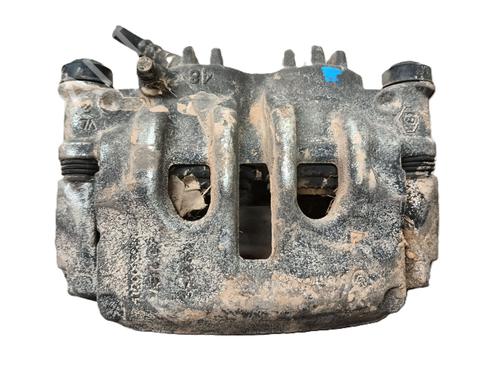 Venstre bremsekaliber foran RENAULT MASTER III Van (FV) 2.3 dCi 150 FWD (FV0F, FV03, FV09) (150 hp) 29118453