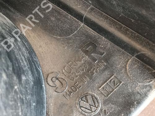 Right taillight VW POLO IV (9N_, 9A_) 1.4 16V | BP29823024C35