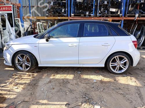 Right mirror AUDI A1 Sportback (8XA, 8XF) 1.4 TFSI | BP29258081C27 