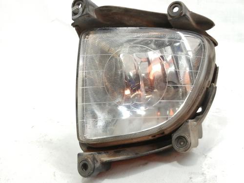 Used Left front fog light KIA SPORTAGE II (JE_, KM_) [2004-2011]  8889670