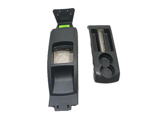 Consola central VW POLO IV (9N_, 9A_) 1.4 16V (80 hp) 31360595