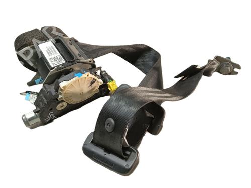 Used Rear center seatbelt VOLVO S60 II (134) D3 (163 hp) 17568588