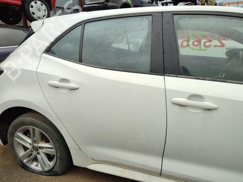 Used Right rear door Right rear door TOYOTA COROLLA Hatchback (_E21_, _EA1_, _EH1_) 1.8 Hybrid (ZWE211) (98 hp) 33704953 33704953