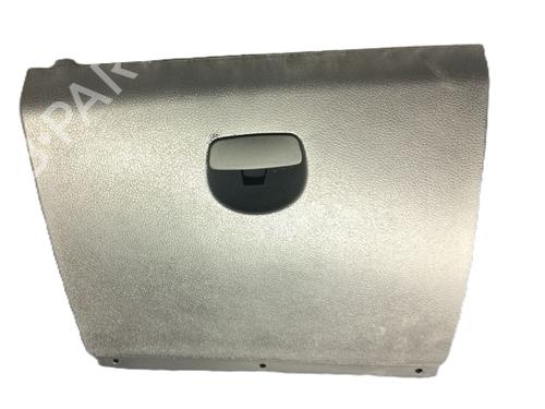 Used Glove box DACIA SANDERO II TCe 90 (B8M1, B8MA, B8AC) (90 hp) 21189404