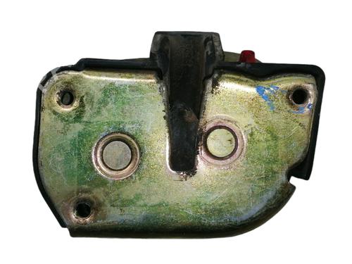 Vergrendeling links achter CHRYSLER VOYAGER / GRAND VOYAGER III (GS_, NS_) [1995-2001]  13909010