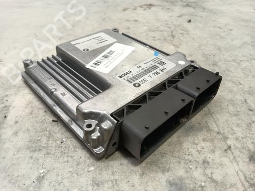 Used Engine control unit (ECU) BMW 1 (E87) 118 d (122 hp) 17639284