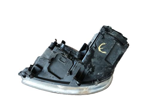 Right headlight VW TOURAN (1T1, 1T2) 1.9 TDI | BP30103389C29 