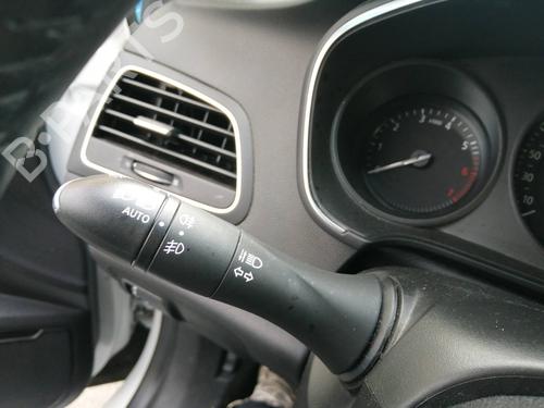 Switch RENAULT MEGANE IV Hatchback (B9A/M/N_)  | BP7252242I30 