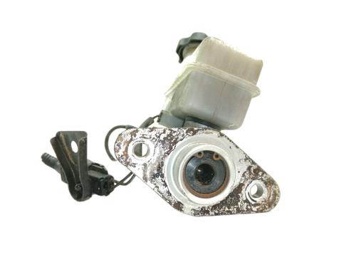 Brake master cylinder HYUNDAI H-1 / STAREX Bus (A1) 2.5 TCi | BP9345527M77 