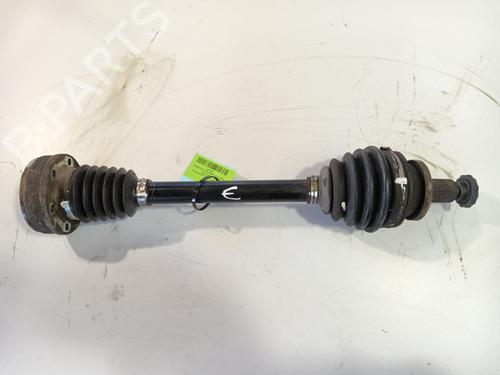 Drivaksel fortil venstre VW POLO IV (9N_, 9A_) 1.4 16V (80 hp) 31060986