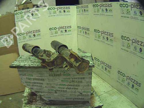 Used Right front shock absorber SUZUKI GRAND VITARA I (FT, HT) 2.0 HDI 110 4x4 (SQ420D, TD82V) (109 hp) 5348605