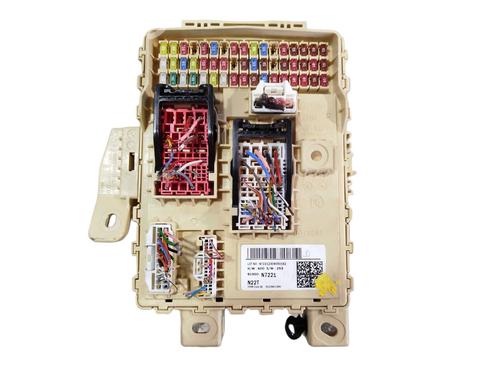 Used Fuse box Fuse box HYUNDAI TUCSON (NX4E, NX4A) 1.6 T-GDi (150 hp) 40079460 40079460