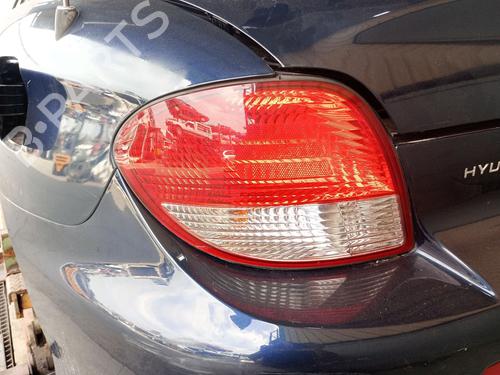 Used Left taillight HYUNDAI COUPE II (GK) [2001-2012]  21121799