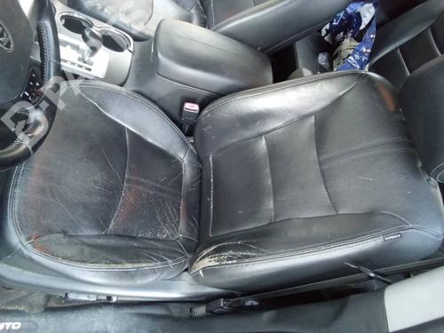 Used Left front seat Left front seat KIA SORENTO II (XM) 2.2 CRDi 4WD (197 hp) 10566604 10566604