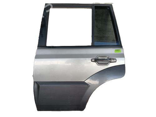 Dør venstre bagtil Dør venstre bagtil HYUNDAI TERRACAN (HP) 2.9 CRDi 4WD (150 hp) 30751833 30751833